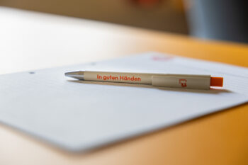 Kontaktieren Sie uns